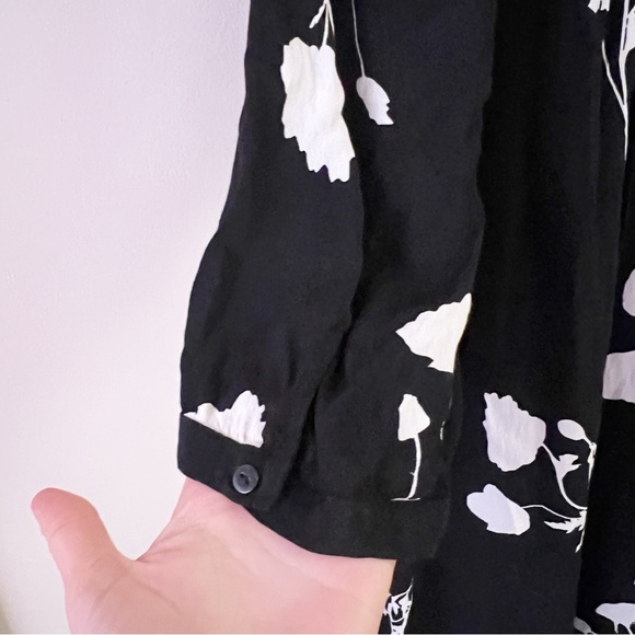 ba&sh Black Floral V-neck Crepe Lady Dress Mini Length Size Medium Flowy - Picture 11 of 11